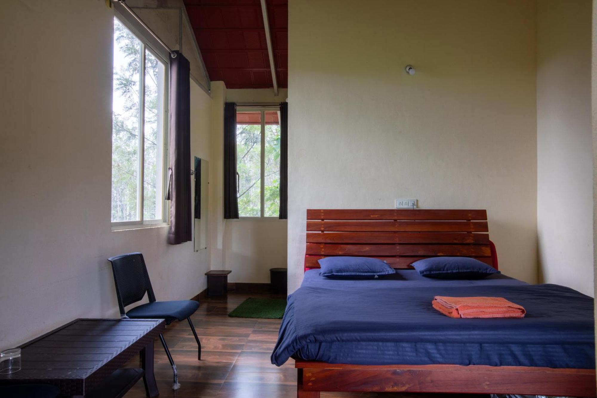 Trippr Chikkamagaluru Hostel Chikmagalur Exterior photo