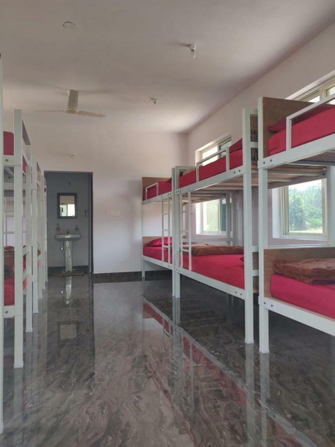 Trippr Chikkamagaluru Hostel Chikmagalur Exterior photo